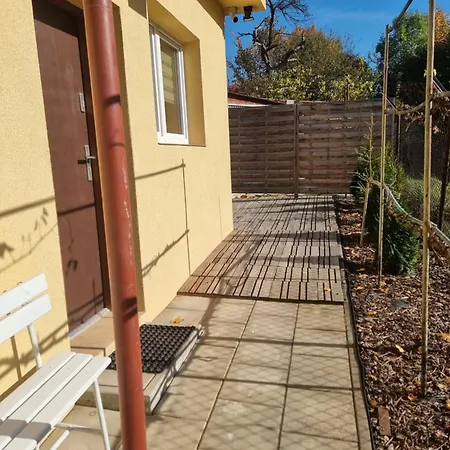 Na Uboczu, Z Tarasem Apartman *