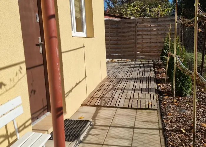 Na Uboczu, Z Tarasem Apartman *